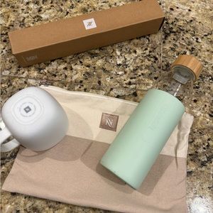 Nespresso Water bottle set